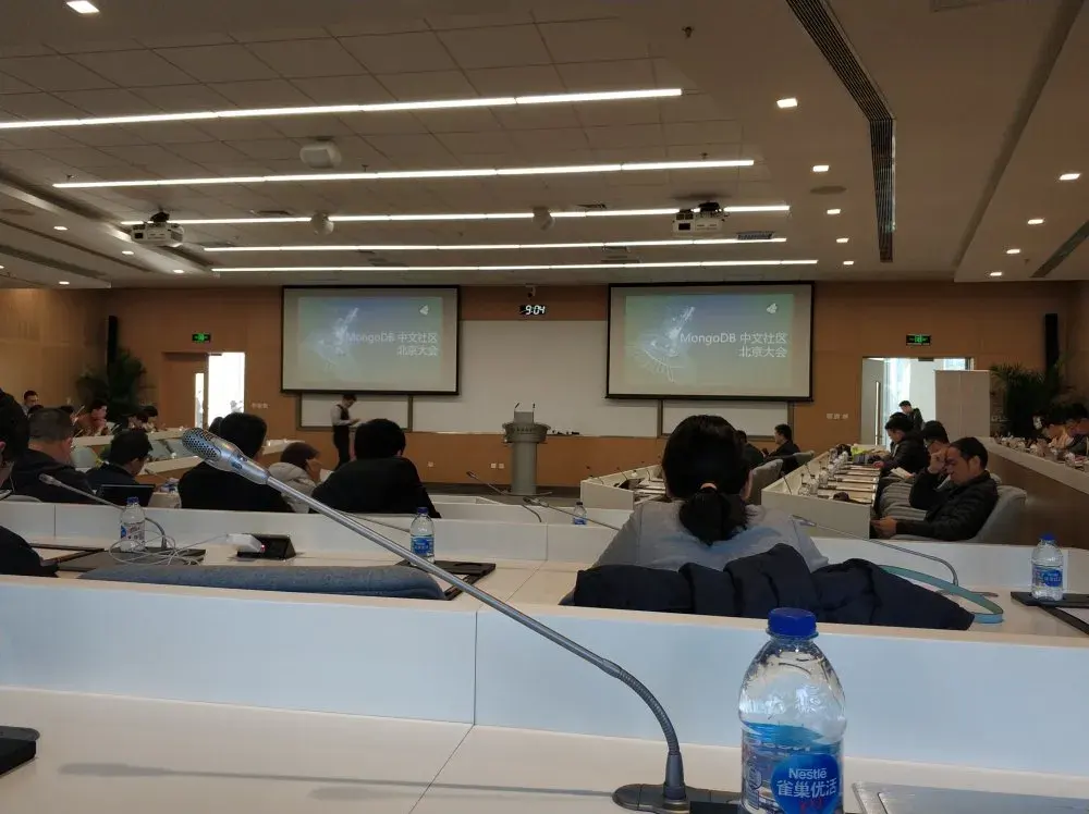 Mongo大会01